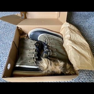 SOREL BOOTS ~make offers! :)